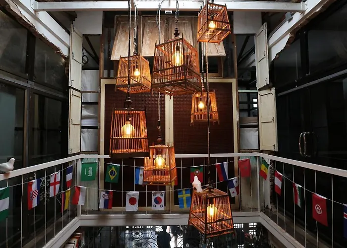 Nivas Siam Hostel *